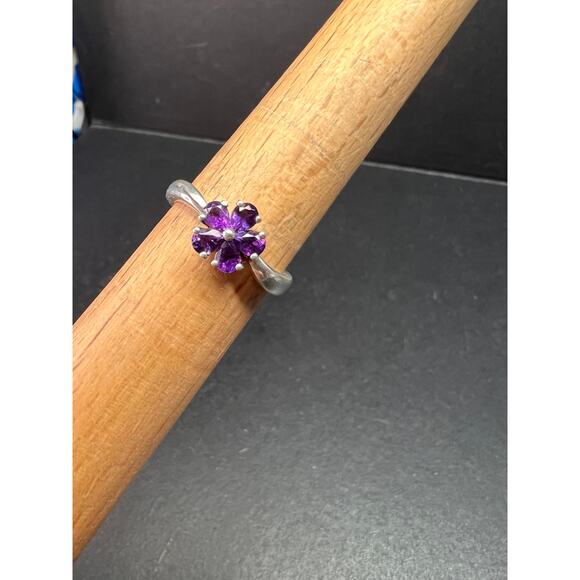 Vintage Sterling Silver Amethyst Floral Cluster Ring – Size 8 (Fits 8–8.5) - Picture 8 of 16